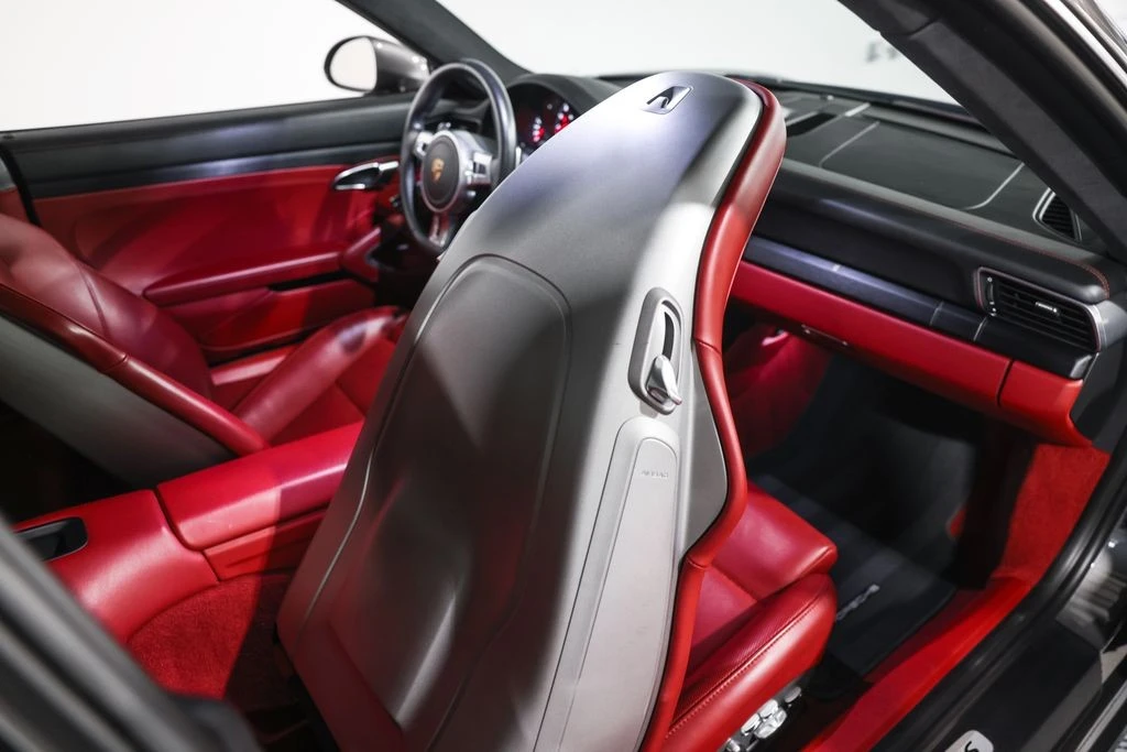 2015 Porsche 991 Carrera GTS - Image 29 of 31
