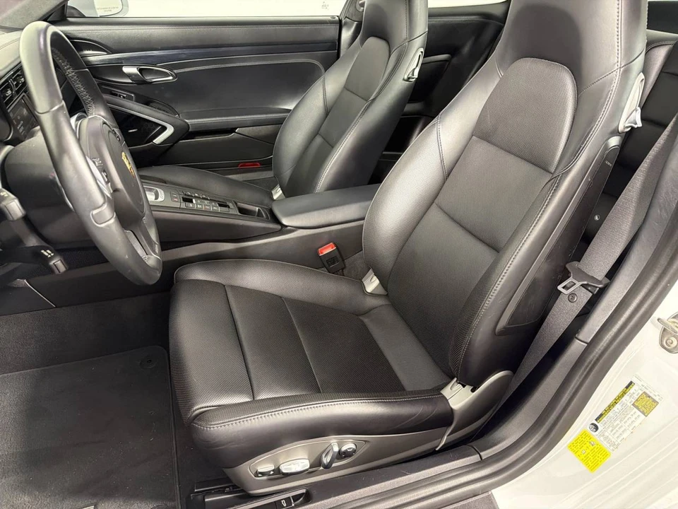 2015 Porsche 991 Carrera GTS - Image 5 of 5