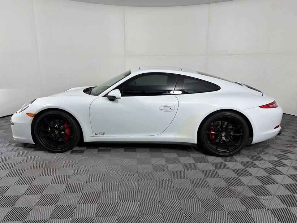 2015 Porsche 991 Carrera GTS - Image 2 of 5