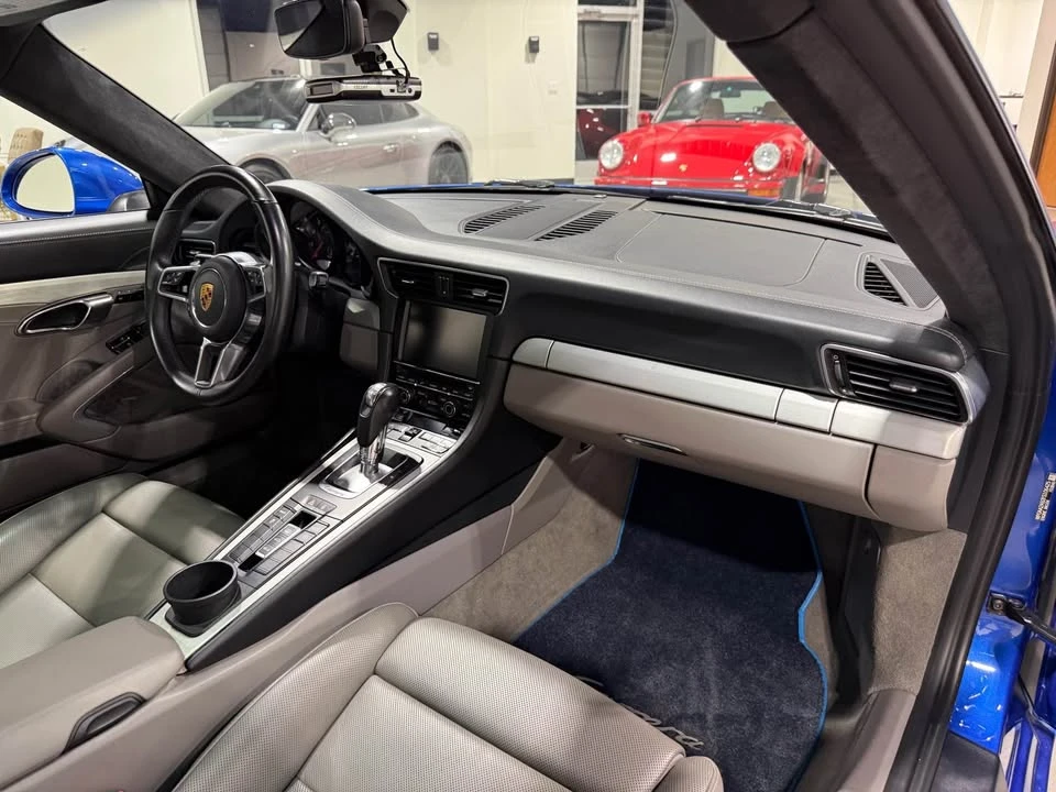 2015 Porsche 991 Carrera - Image 14 of 19