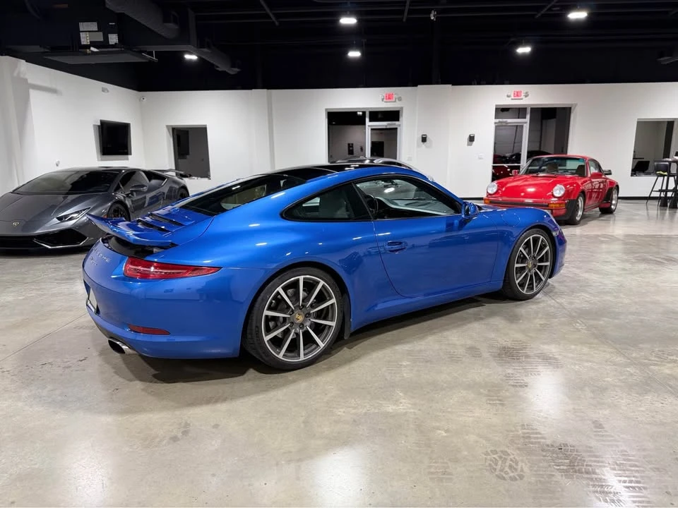 2015 Porsche 991 Carrera - Image 18 of 19