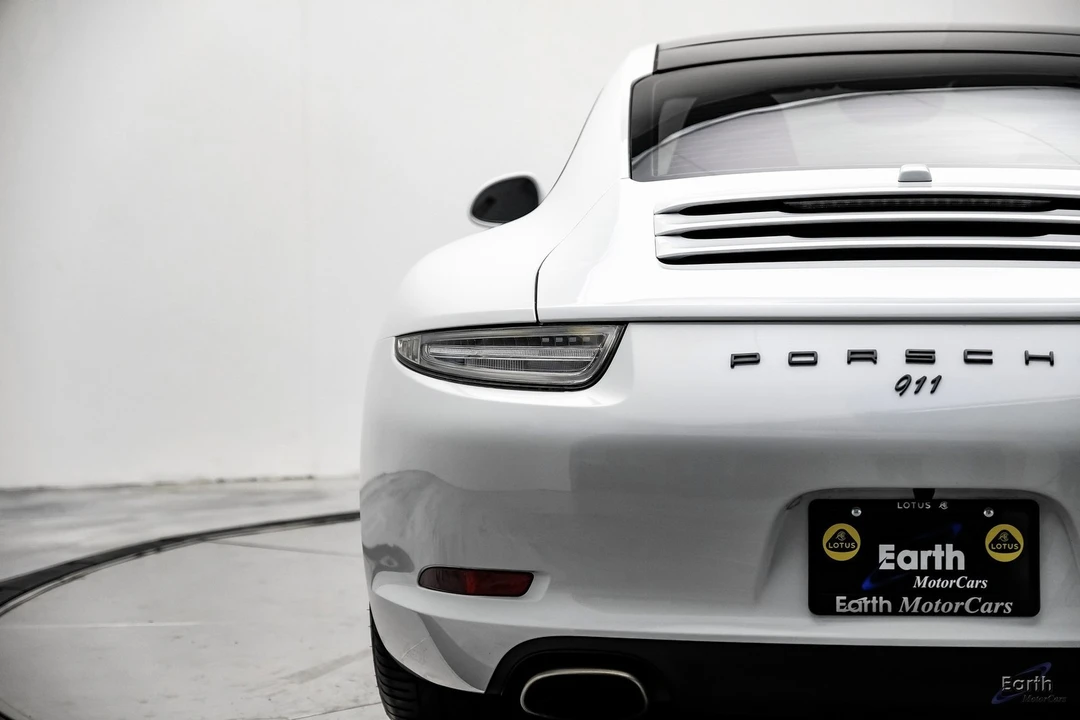 2015 Porsche 991 Carrera - Image 12 of 12