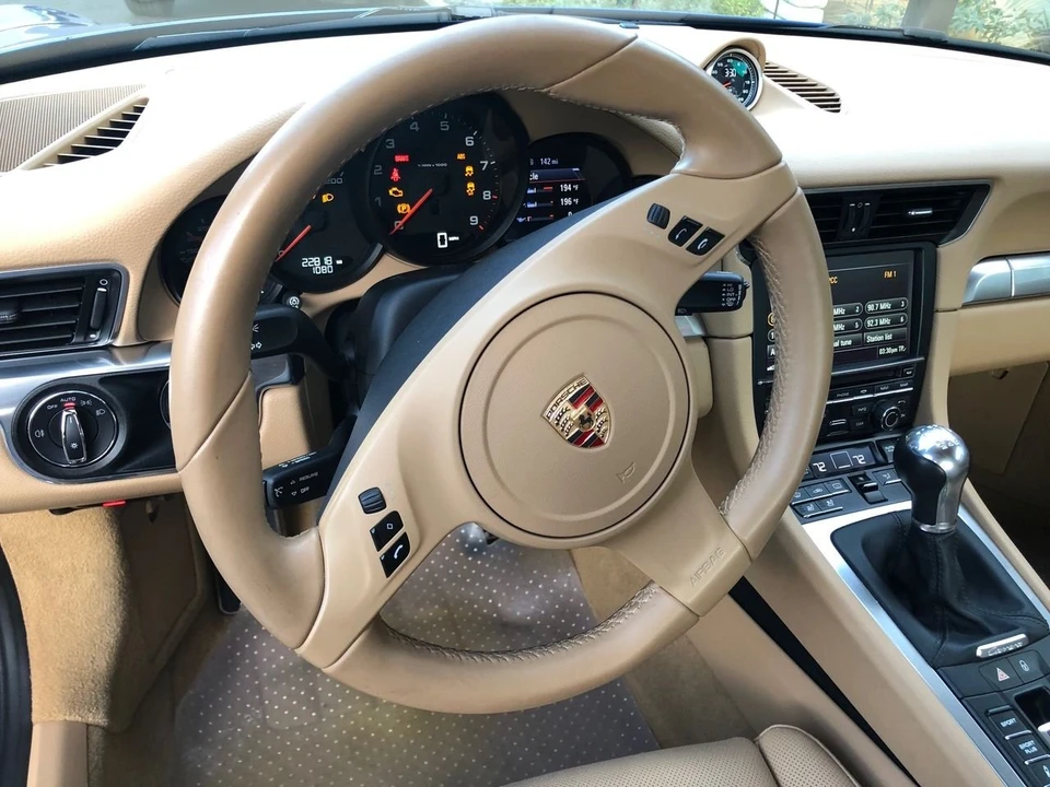 2015 Porsche 991 Carrera S - Image 8 of 11
