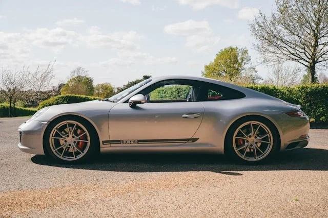2015 Porsche 991 Carrera S - Image 9 of 30