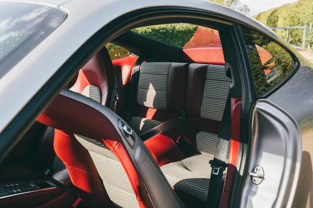2015 Porsche 991 Carrera S - Image 20 of 30