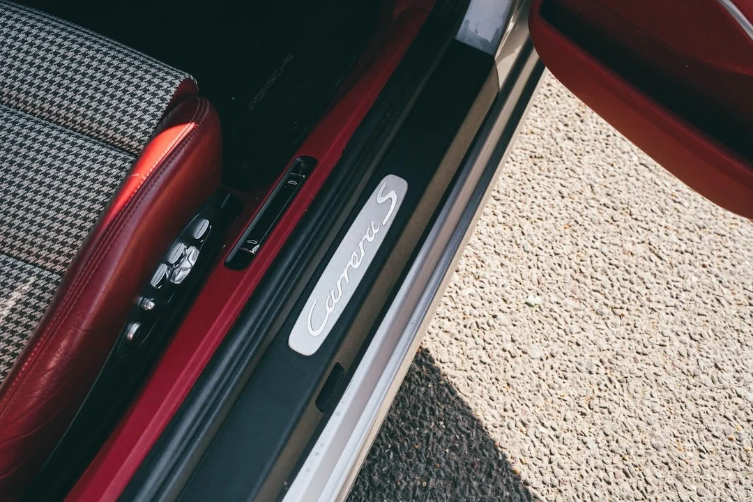 2015 Porsche 991 Carrera S - Image 22 of 30
