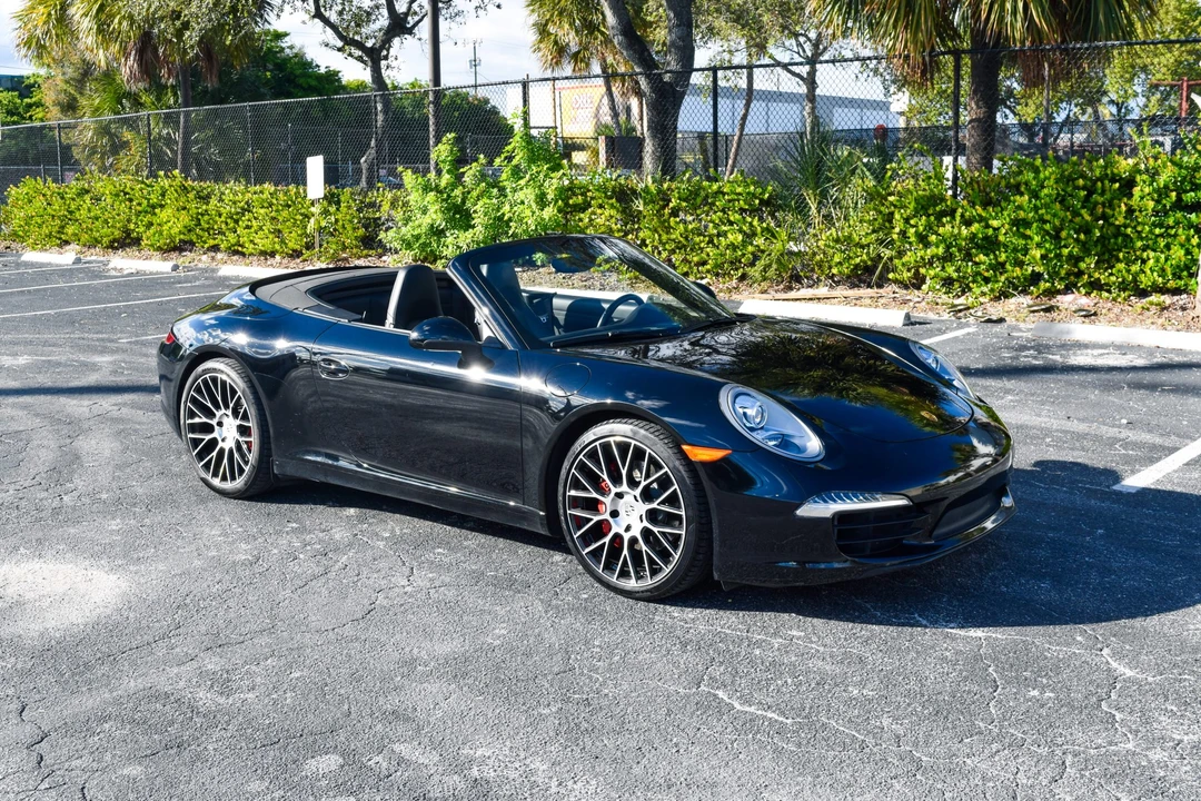 2015 Porsche 991 Carrera S - Image 8 of 31