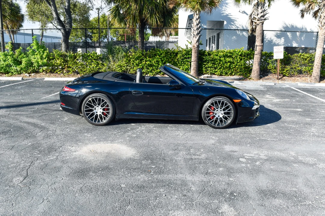 2015 Porsche 991 Carrera S - Image 15 of 31