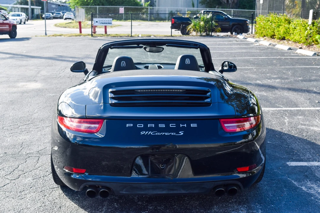 2015 Porsche 991 Carrera S - Image 26 of 31