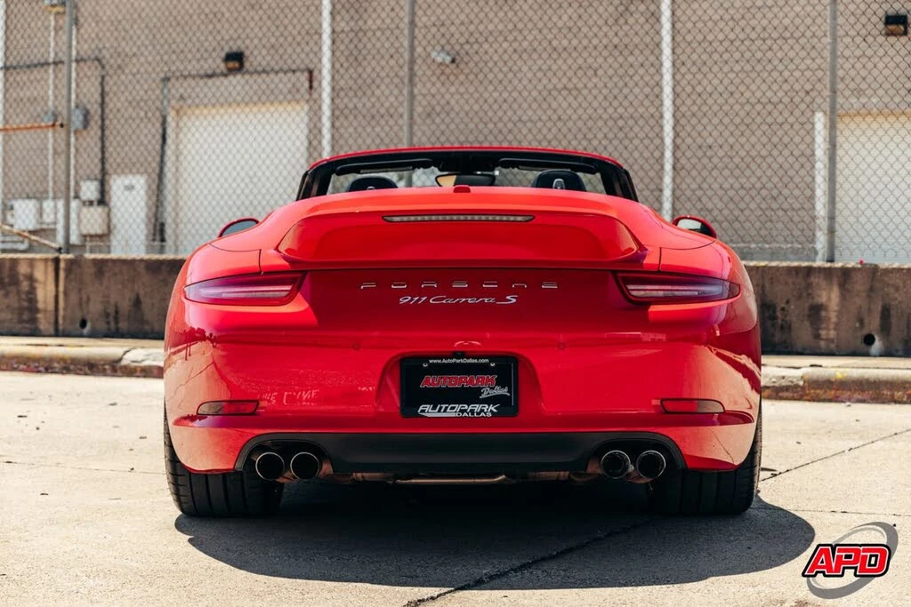2015 Porsche 991 Carrera S - Image 16 of 31