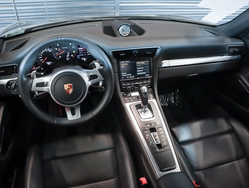 2015 Porsche 991 Carrera S - Image 16 of 31
