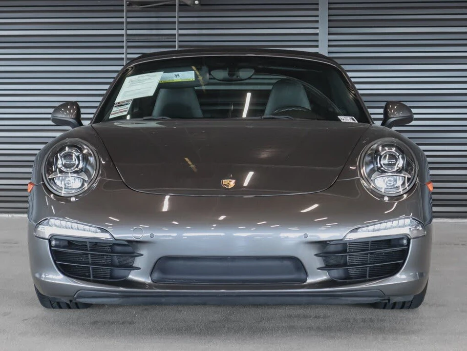 2015 Porsche 991 Carrera S - Image 8 of 31