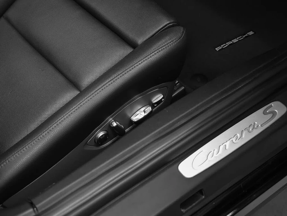 2015 Porsche 991 Carrera S - Image 22 of 31