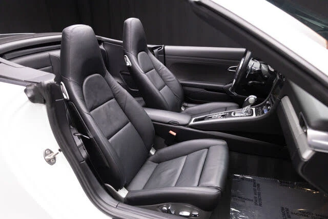 2015 Porsche 991 Carrera S - Image 10 of 31