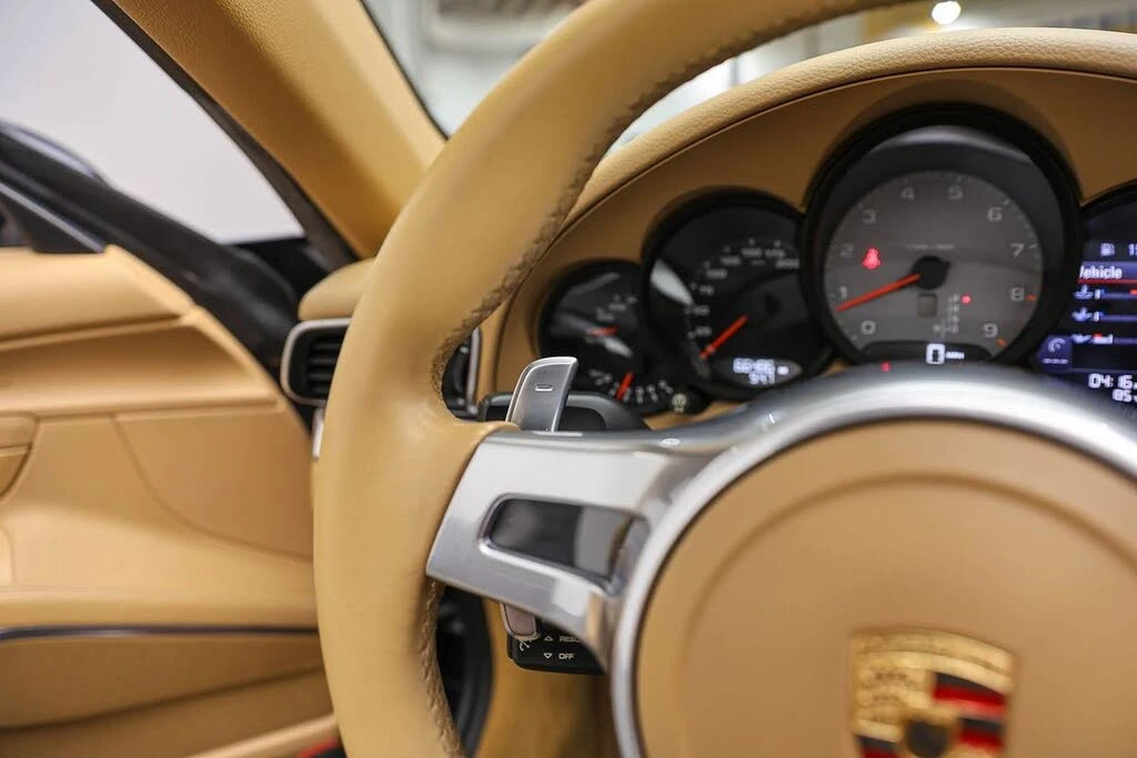 2015 Porsche 991 Carrera S - Image 25 of 31