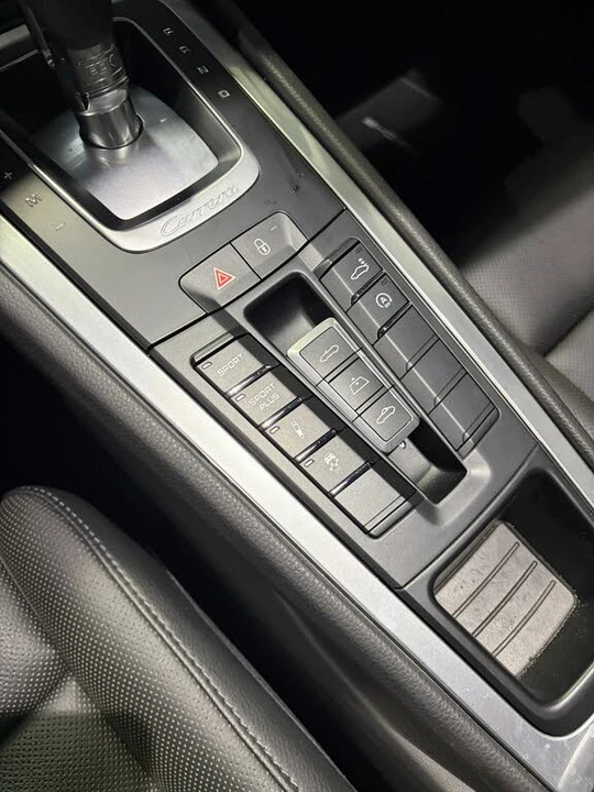 2015 Porsche 991 Carrera S - Image 27 of 31