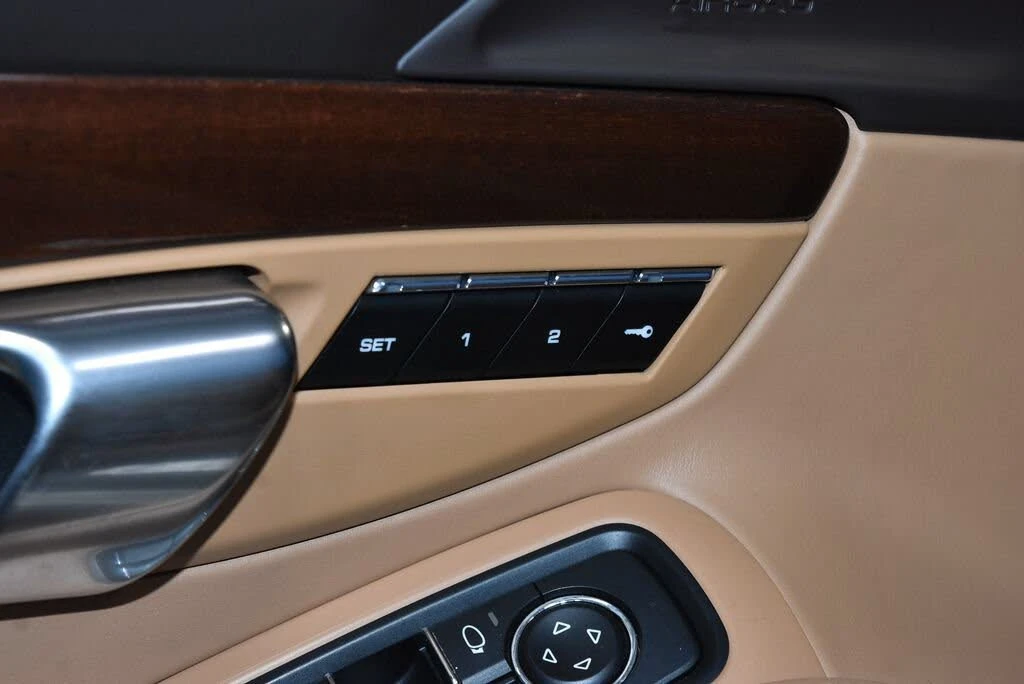 2015 Porsche 991 Carrera S - Image 7 of 7