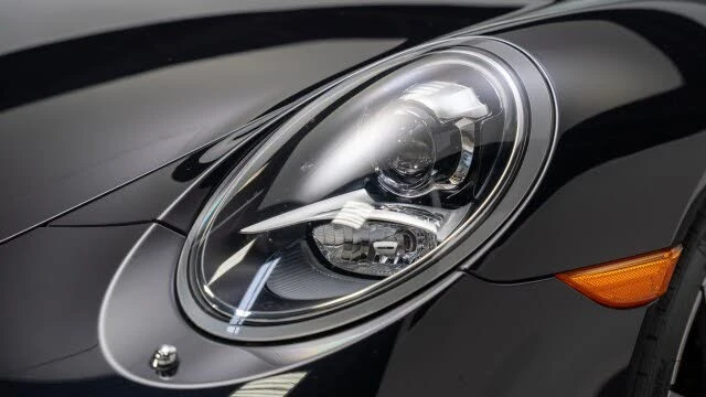 2015 Porsche 991 Carrera S - Image 17 of 31