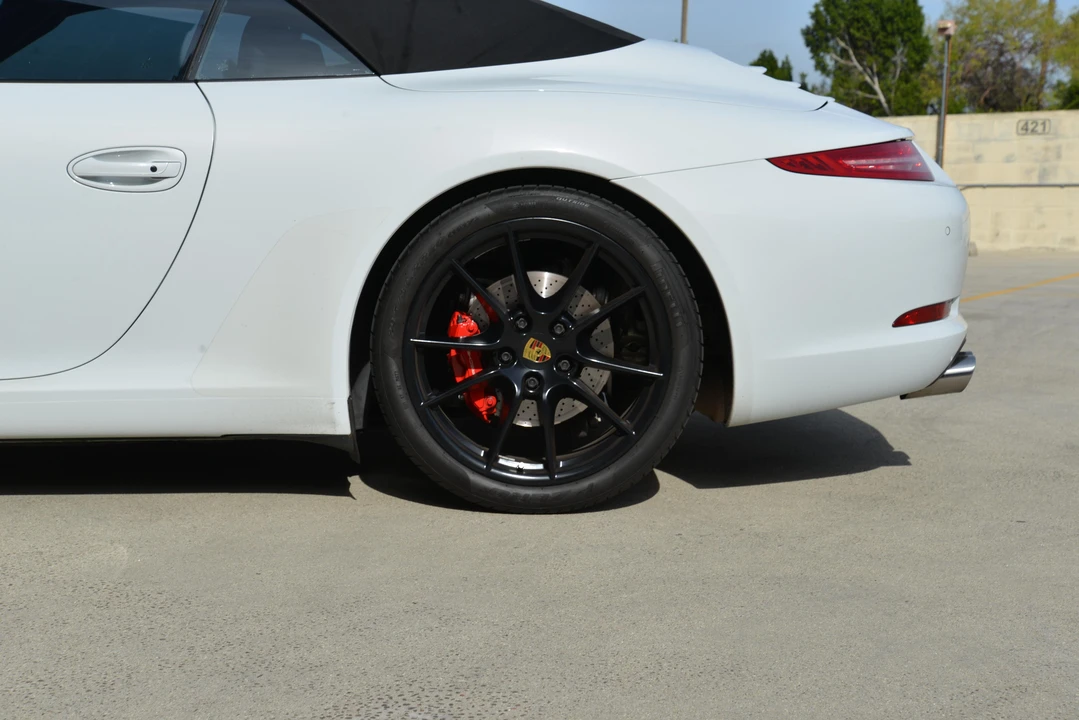 2015 Porsche 991 Carrera S - Image 23 of 31