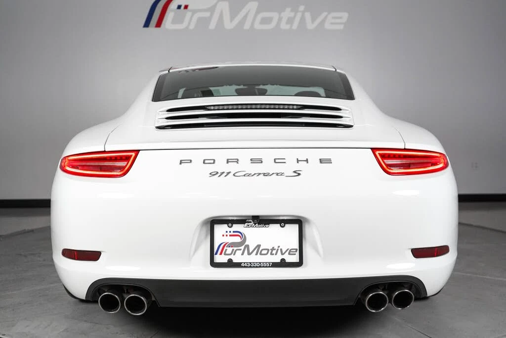 2015 Porsche 991 Carrera S - Image 25 of 31