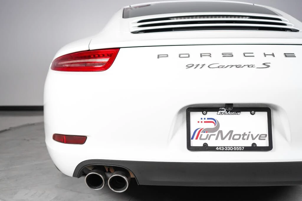 2015 Porsche 991 Carrera S - Image 16 of 31