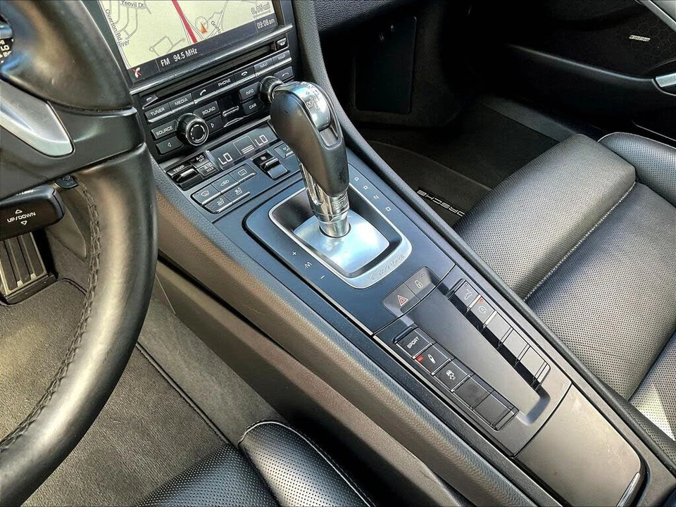 2015 Porsche 991 Carrera S - Image 17 of 31