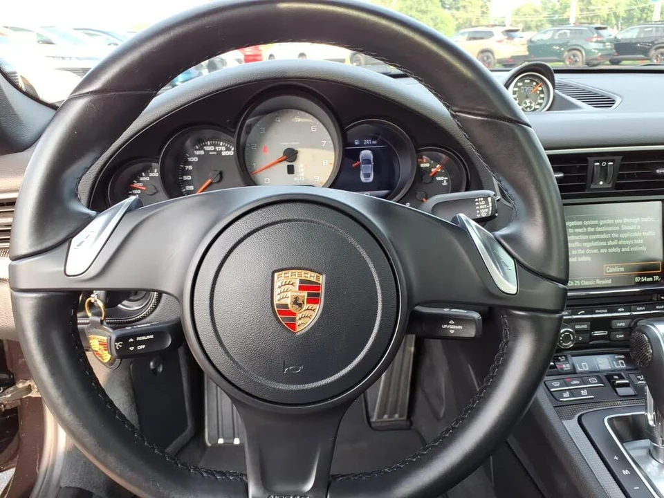 2015 Porsche 991 Carrera S - Image 22 of 31