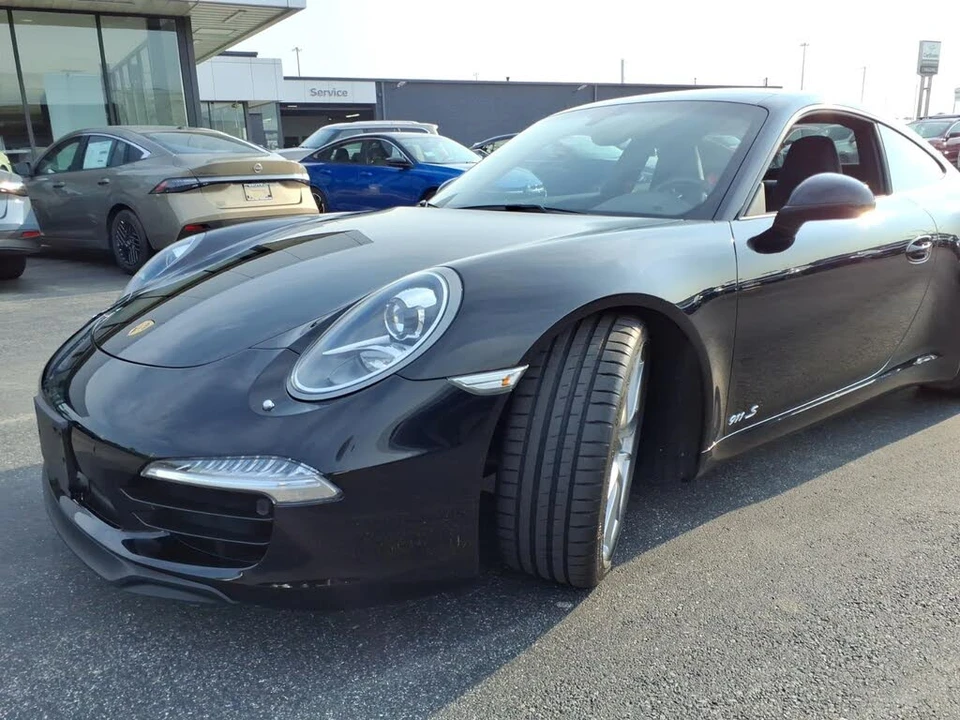 2015 Porsche 991 Carrera S - Image 9 of 31