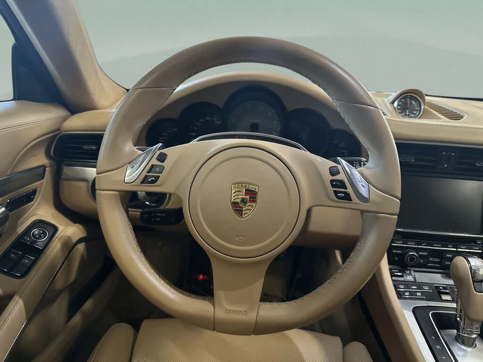 2015 Porsche 991 Carrera S - Image 26 of 31