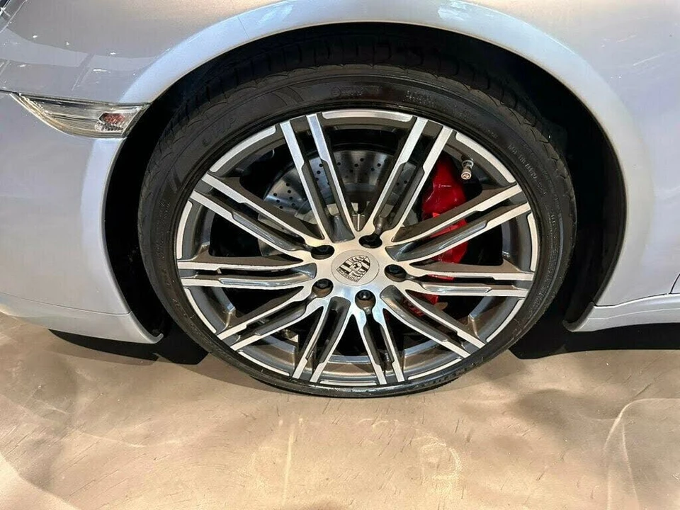 2015 Porsche 991 Carrera S - Image 9 of 28