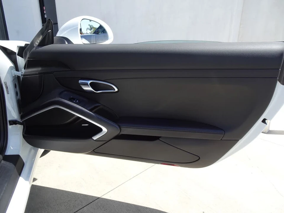 2015 Porsche 991 Carrera S - Image 19 of 24