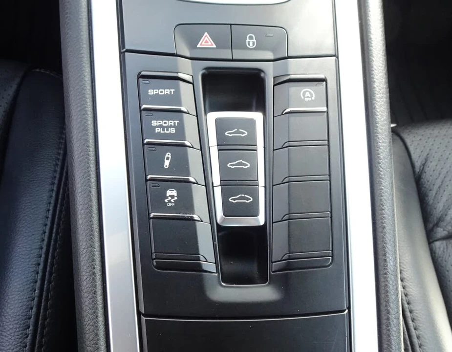 2015 Porsche 991 Carrera S - Image 15 of 24