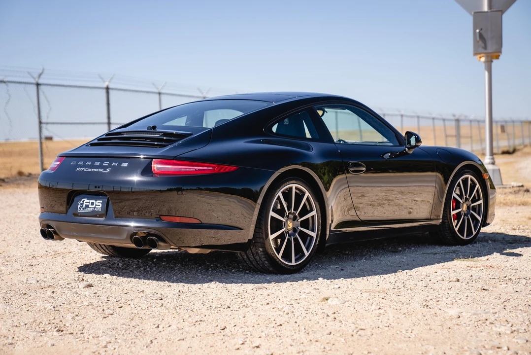 2015 Porsche 991 Carrera S - Image 10 of 31