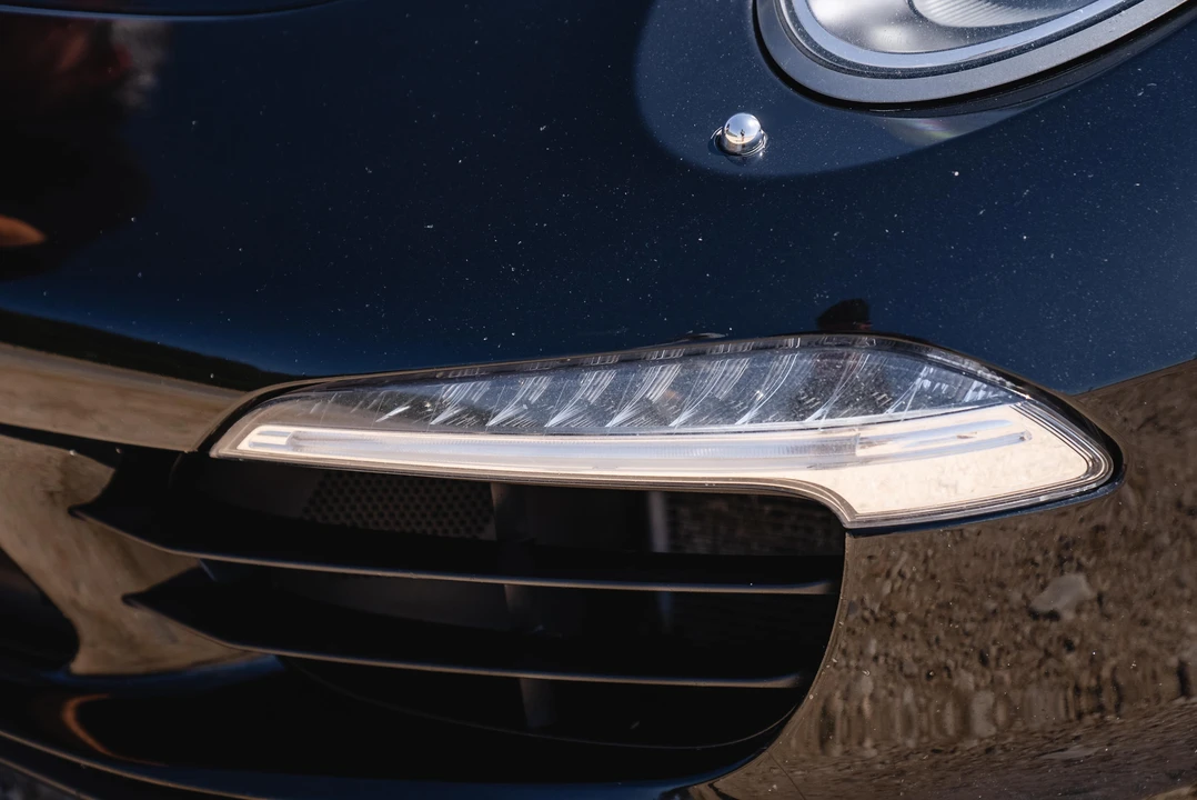 2015 Porsche 991 Carrera S - Image 20 of 31