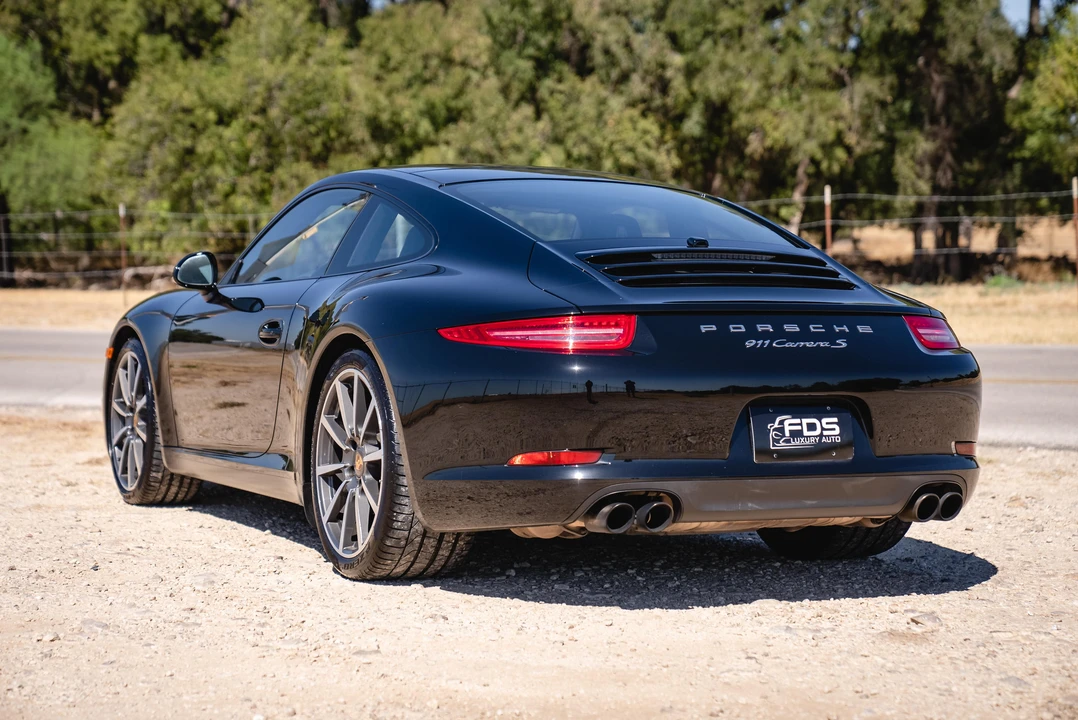 2015 Porsche 991 Carrera S - Image 9 of 31