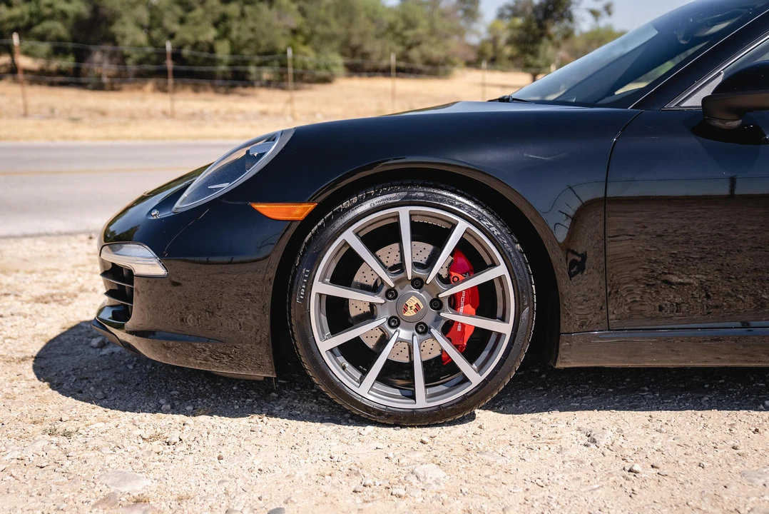 2015 Porsche 991 Carrera S - Image 21 of 31