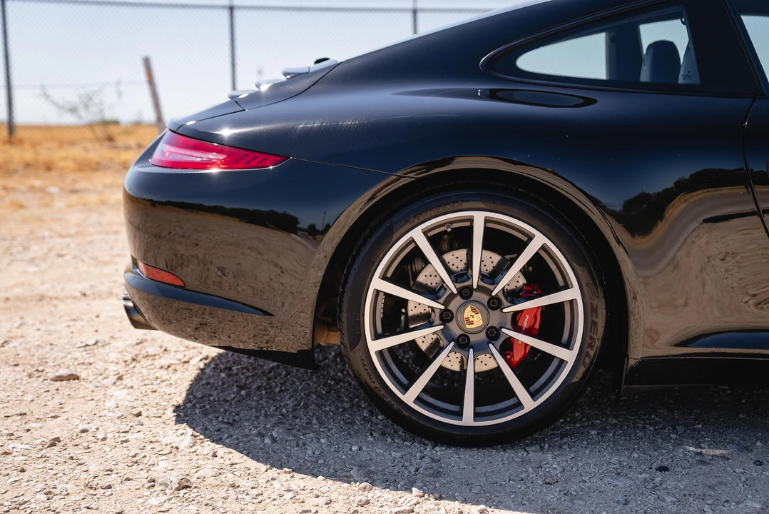 2015 Porsche 991 Carrera S - Image 27 of 31