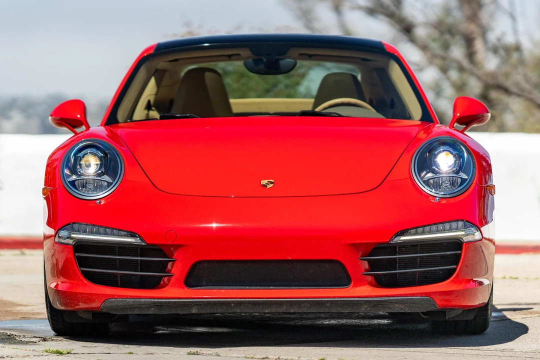 2015 Porsche 991 Carrera S - Image 2 of 31