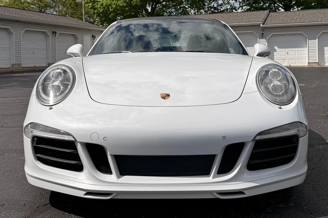 2015 Porsche 991 Carrera S - Image 2 of 31