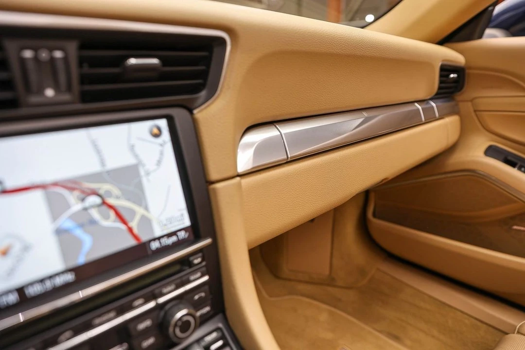 2015 Porsche 991 Carrera S - Image 29 of 31