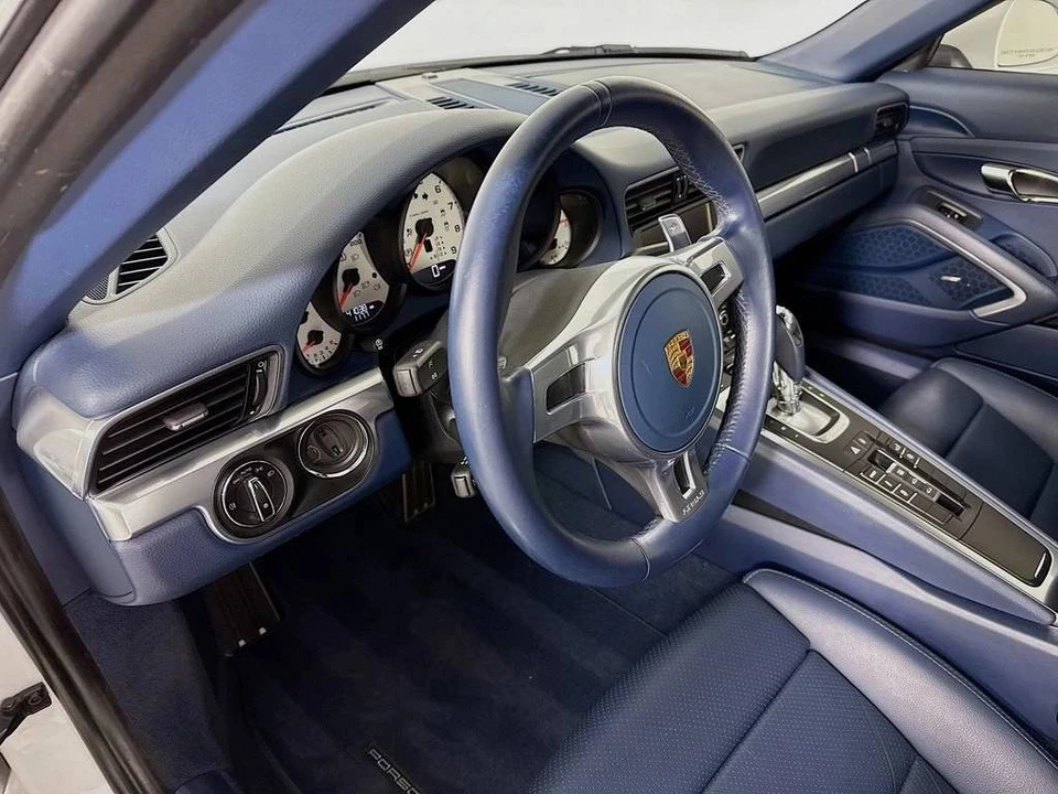 2015 Porsche 991 Carrera S - Image 4 of 5