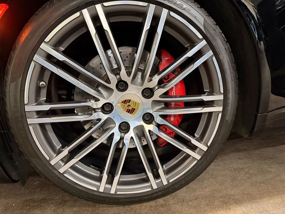 2015 Porsche 991 Carrera S - Image 16 of 21