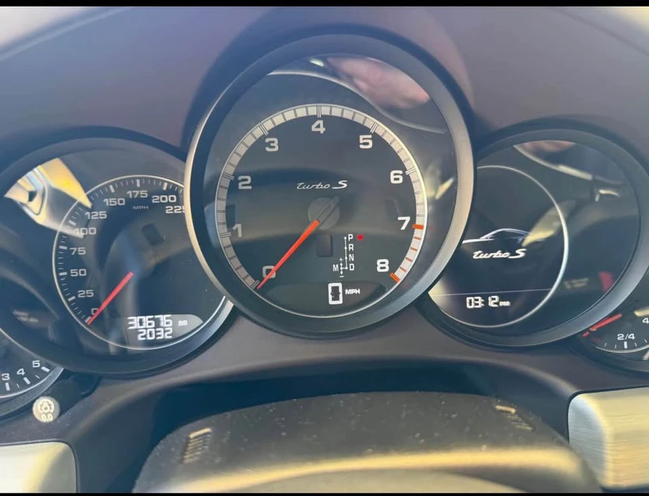 2015 Porsche 991 Turbo S - Image 6 of 6