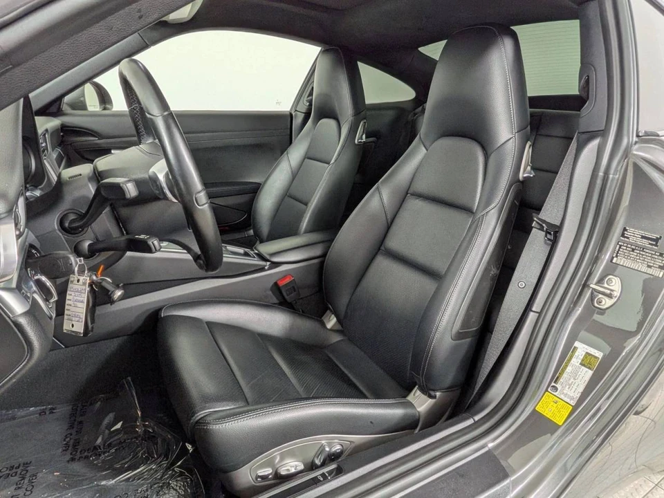 2015 Porsche 991 Carrera - Image 5 of 5