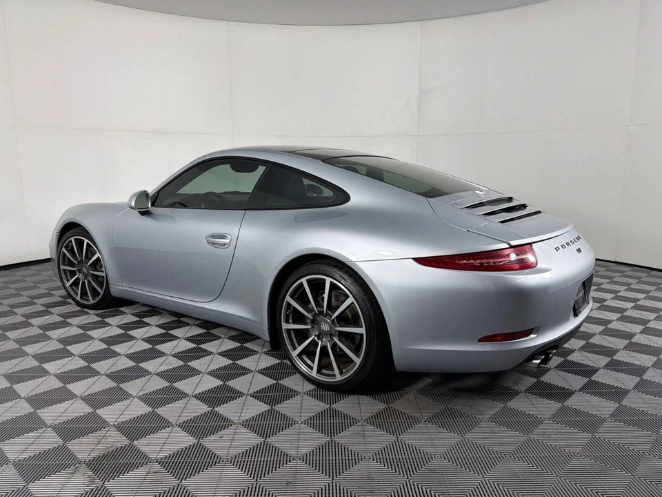 2015 Porsche 991 Carrera - Image 3 of 5