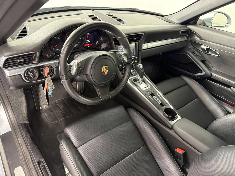 2015 Porsche 991 Carrera - Image 4 of 5