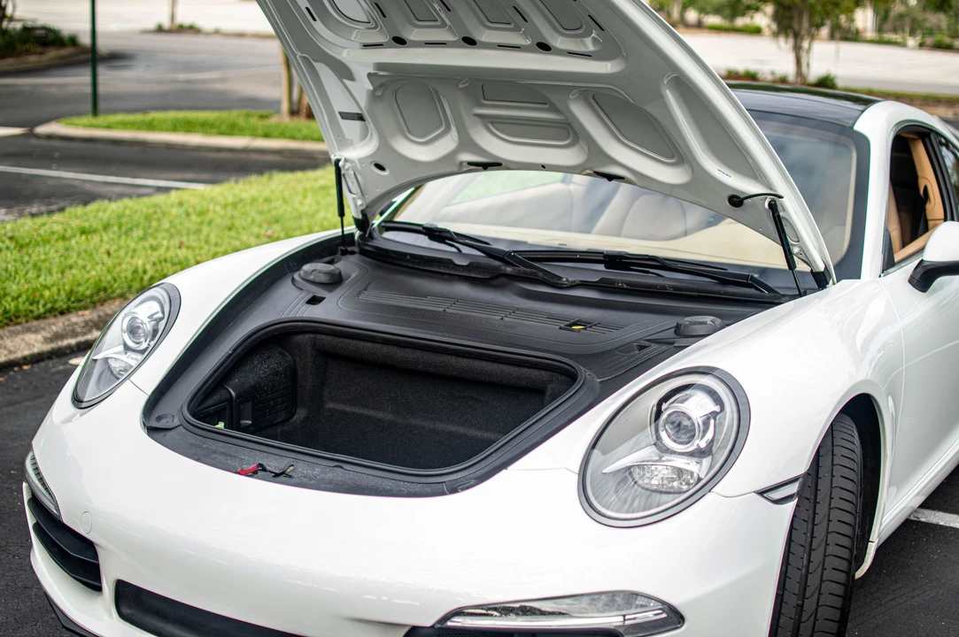 2015 Porsche 991 Carrera - Image 28 of 29