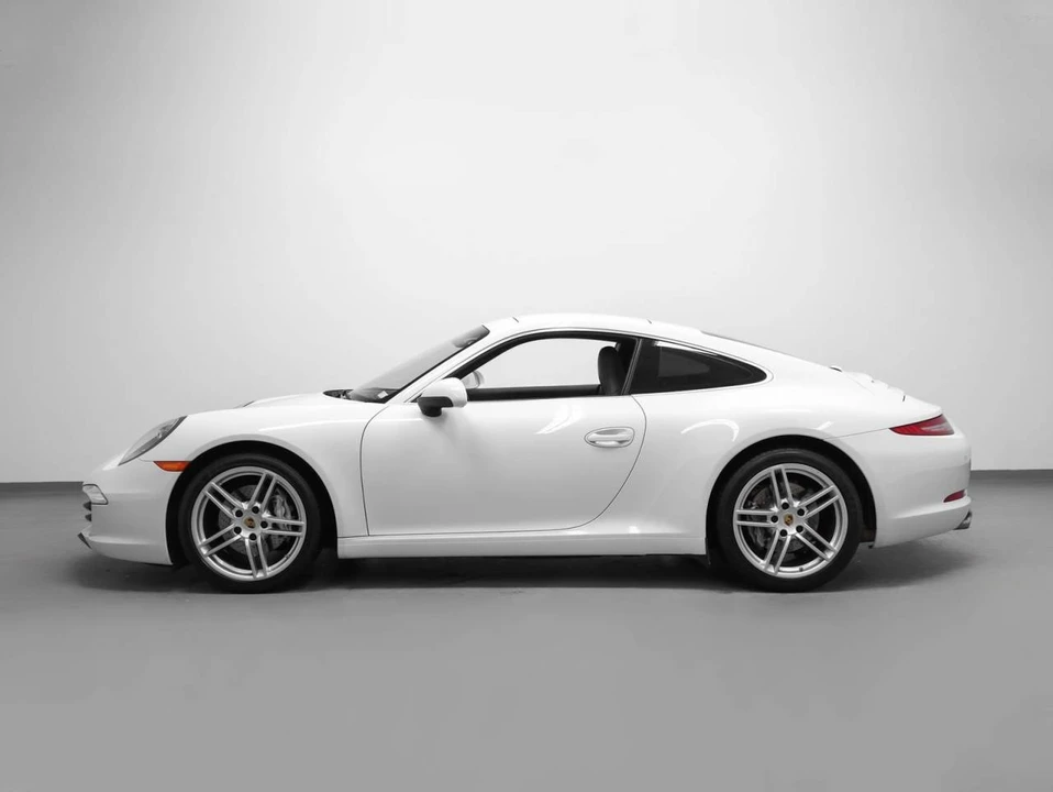 2015 Porsche 991 Carrera - Image 2 of 5