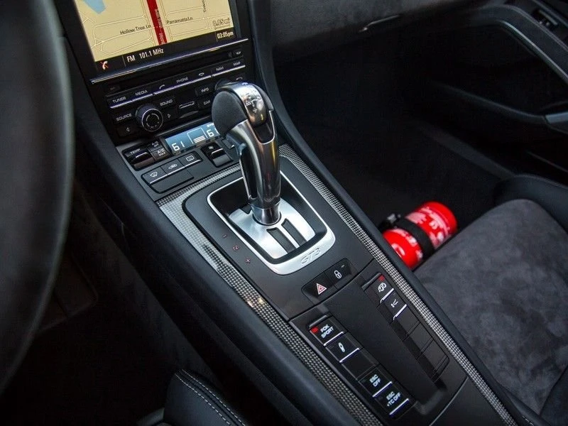 2015 Porsche 991 GT3 - Image 15 of 18