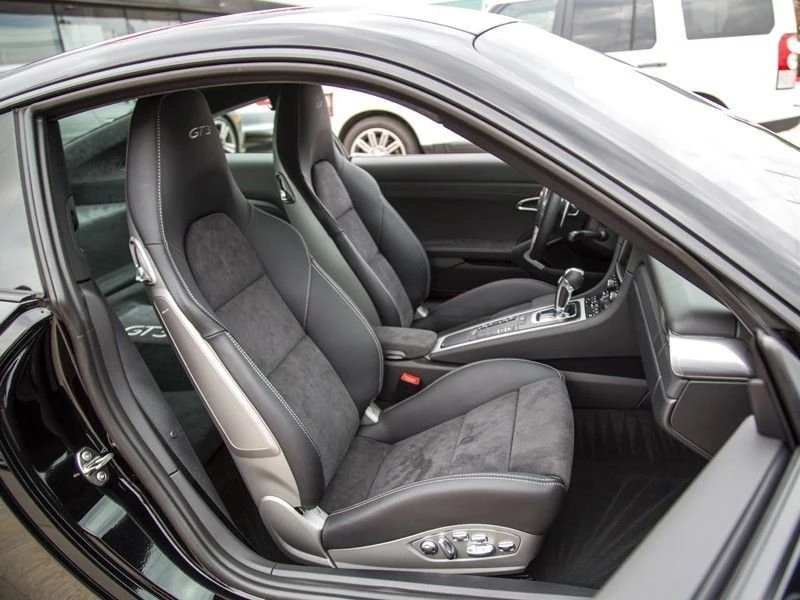 2015 Porsche 991 GT3 - Image 21 of 22